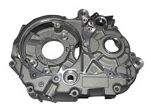 Картер 1P56 FMJ YX140 левый эл.стартер снизу (полукартер левый) (242A010PW)