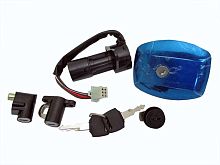 Замок зажигания CG-150/200 полный комплект с прямоуг. крышкой бака